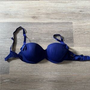 Elegant Blue Women's Bra